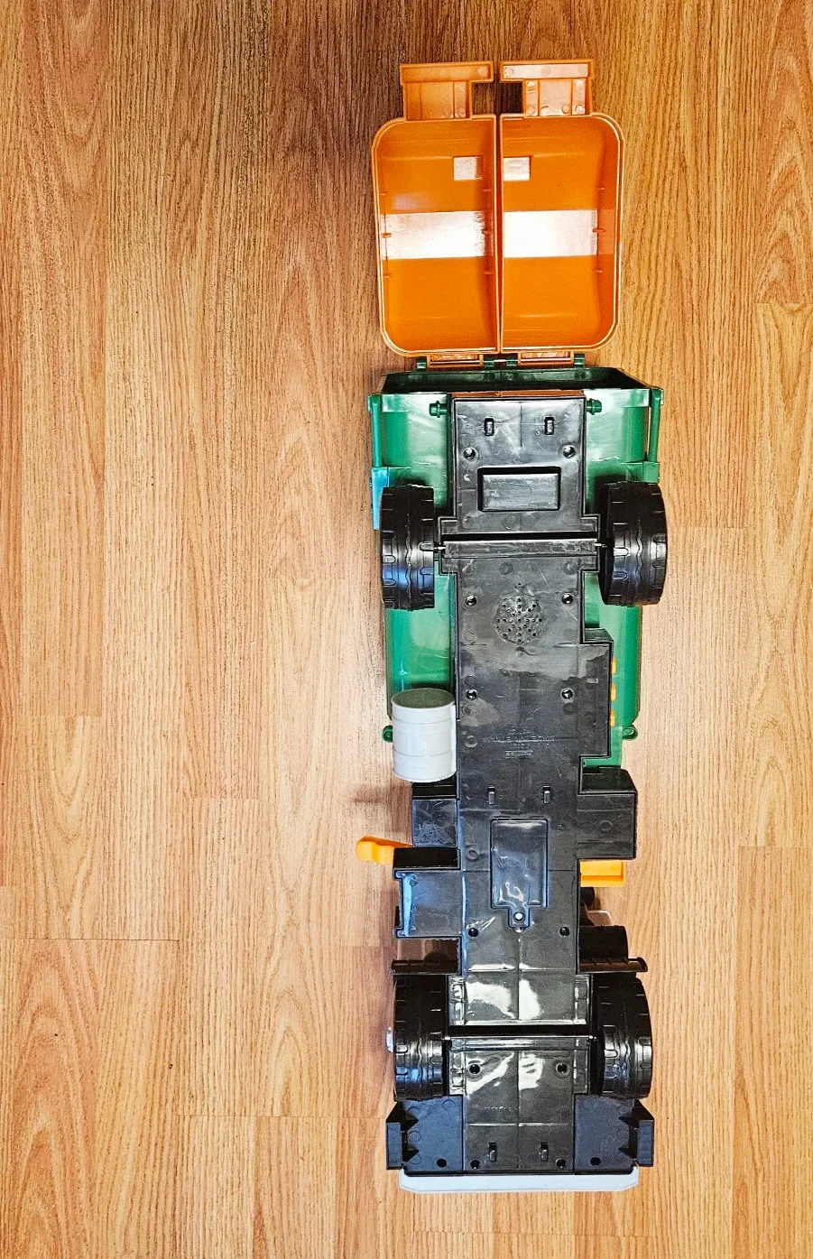 Toy Garbage Truck 🚑 image indicator(5)