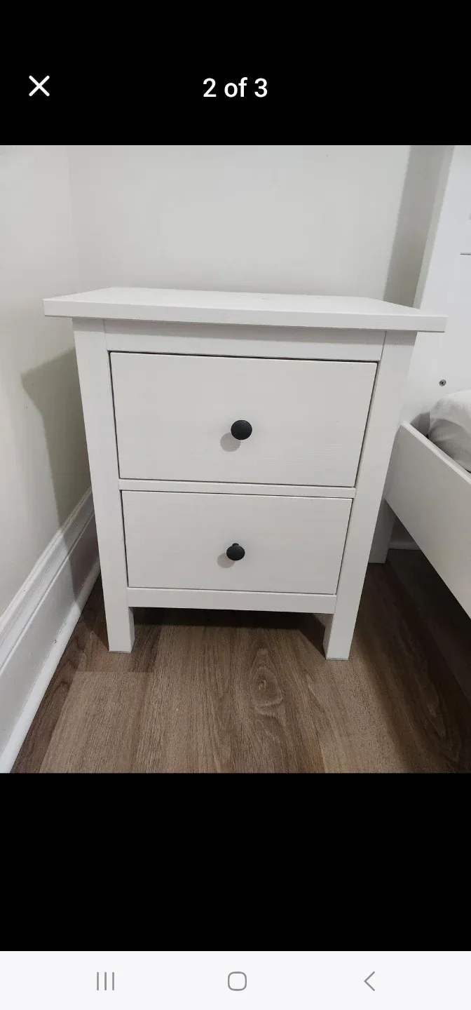 Ikea dresser 2 nighg stands and mirror image indicator(7)