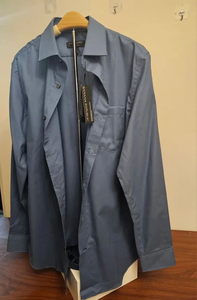 Banana Republic Dress Shirt - Size M thumbnail