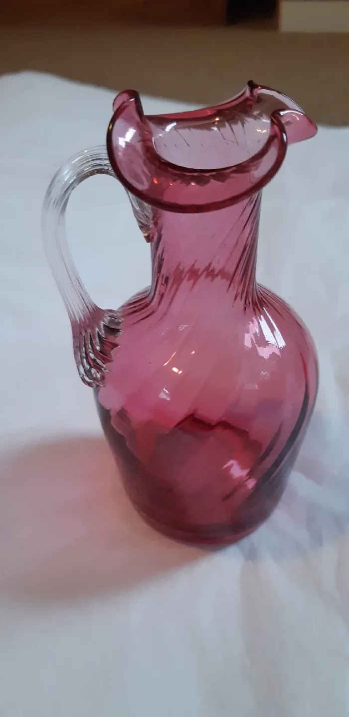 Set of 3 Beautiful Vases image indicator(3)