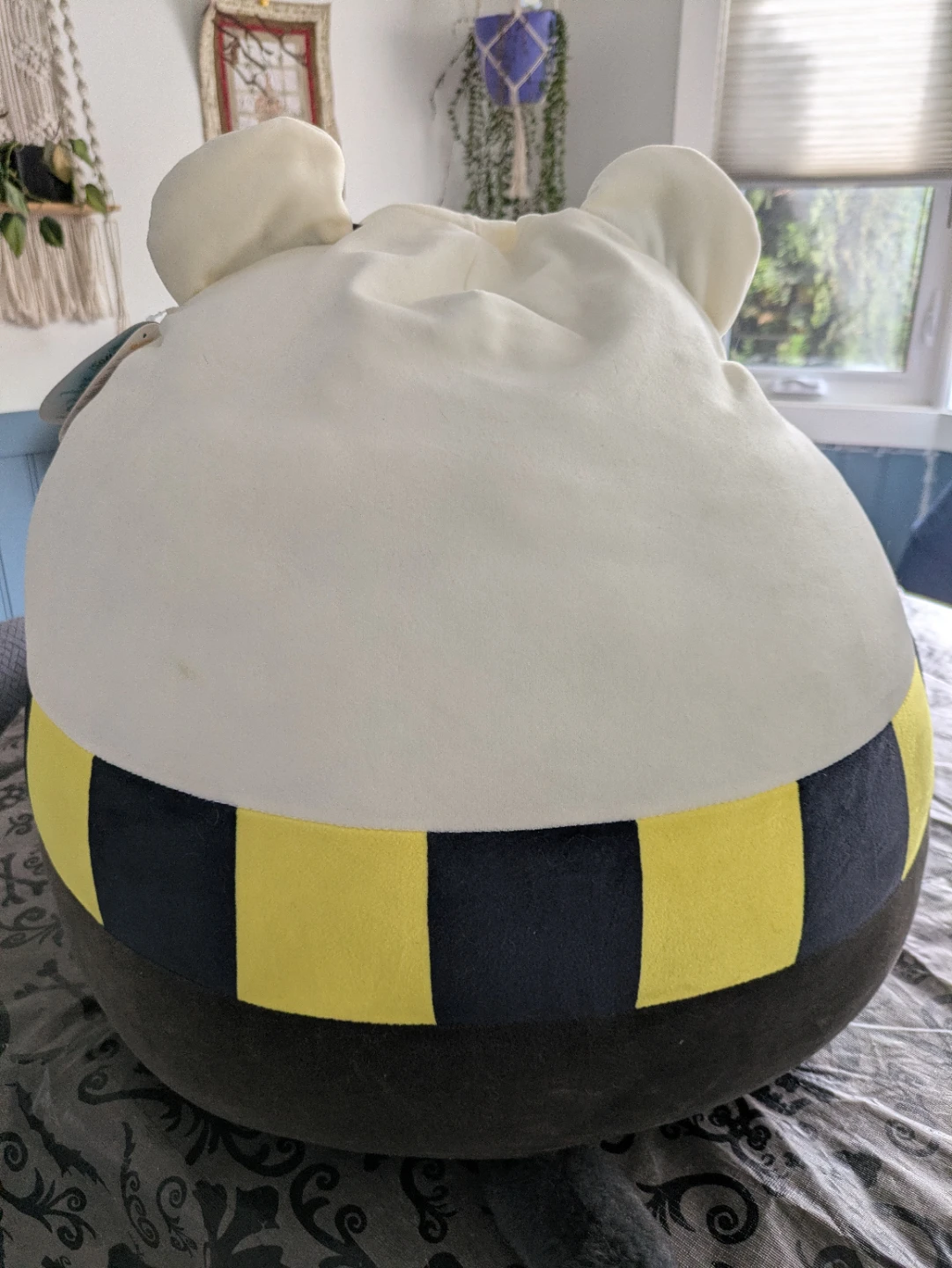 Squishmallows Hufflepuff Badger Plush - photo 2