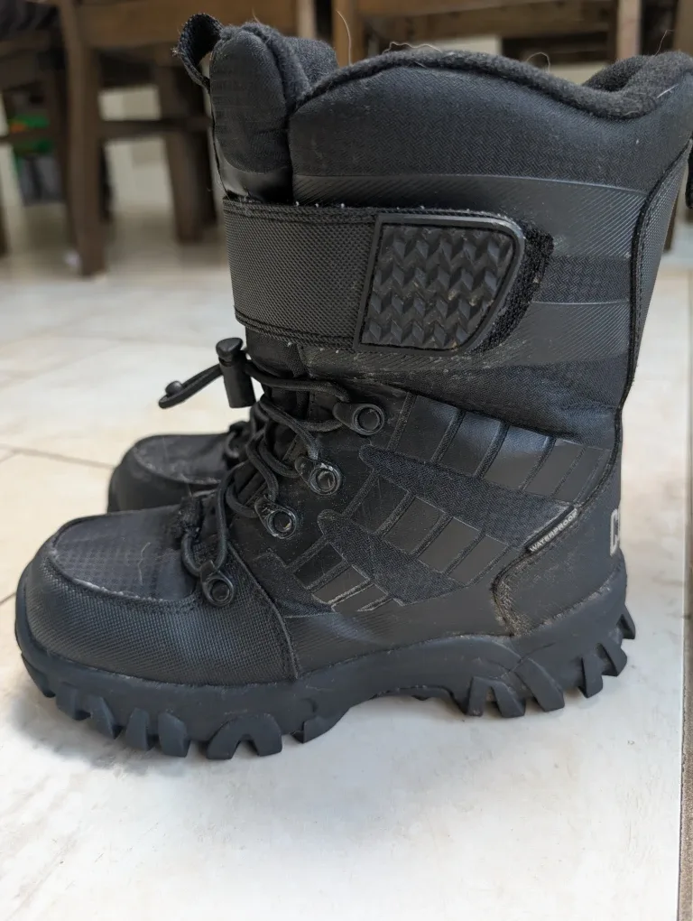 Cougar Black Waterproof Winter Boots image indicator(2)