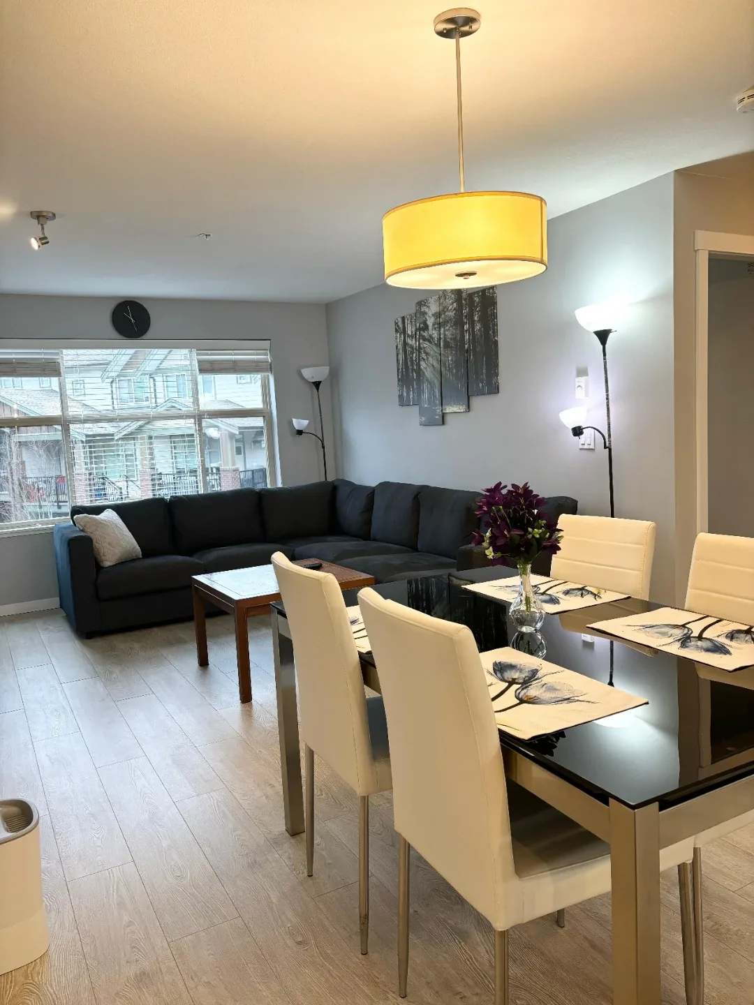 2bed+den 2 bath condo for rent image indicator(2)