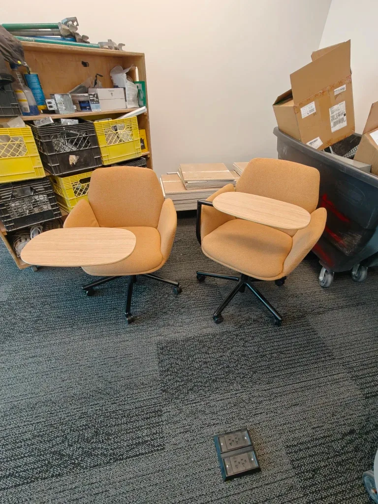 Haworth Poppy Office Chair with Tablet Arm - Beige