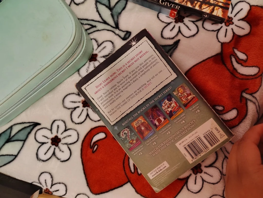 2 books - photo 4