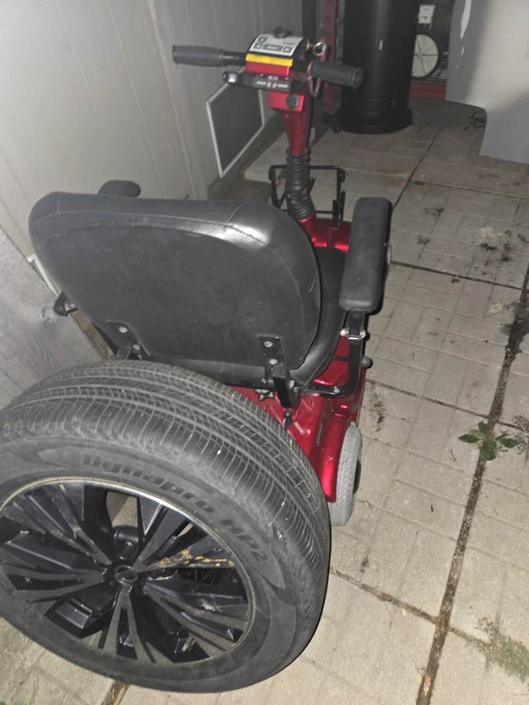 Red Optiway Transer 1700 Mobility Scooter - photo 4