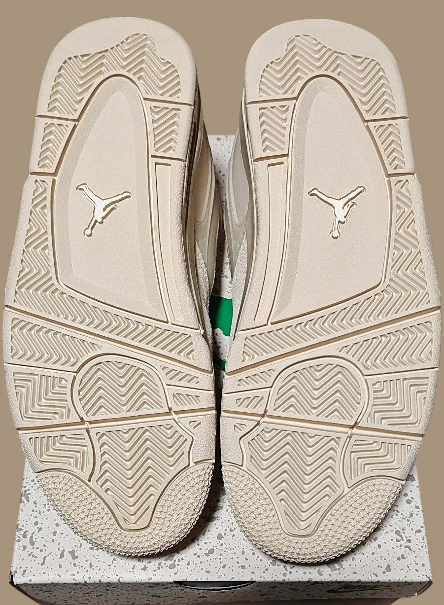 *NIB* 8 US — Nike Air Jordan 4 RM [LEGEND LIGHT BROWN/SAIL] image indicator(6)