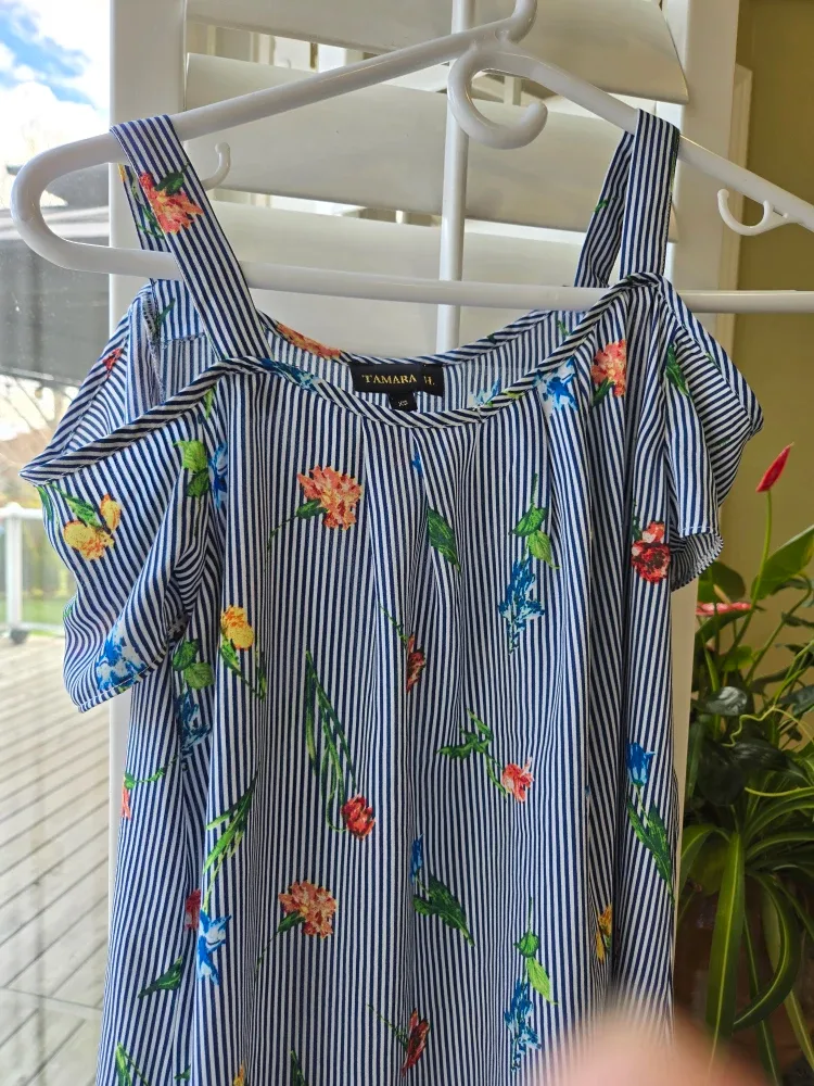 Tamara II Striped Floral Top, Size XS image indicator(2)