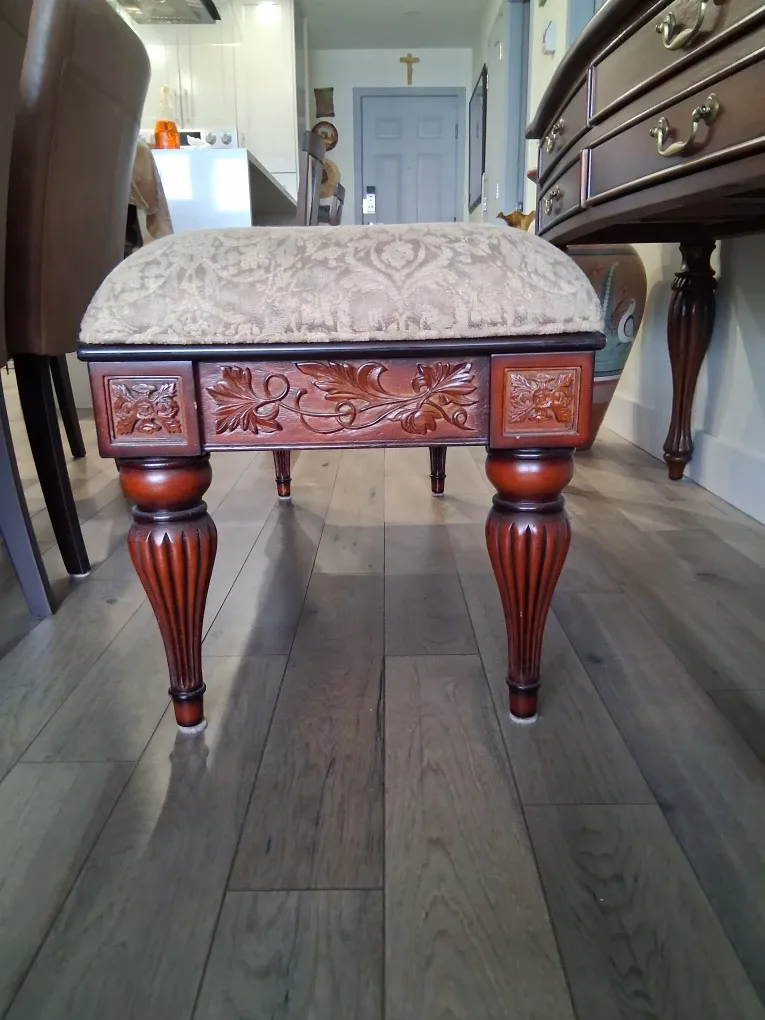 Accent Bench with Carved Wood Details image indicator(2)