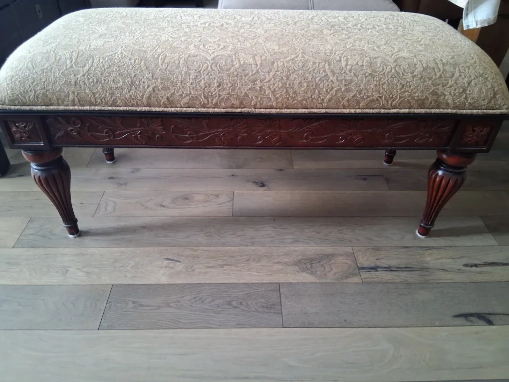 Accent Bench with Carved Wood Details image indicator(3)