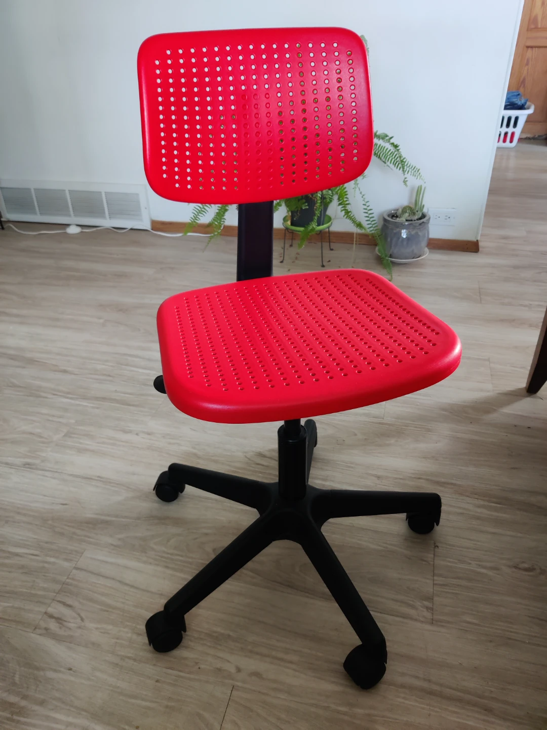 Red Swivel Office Chair