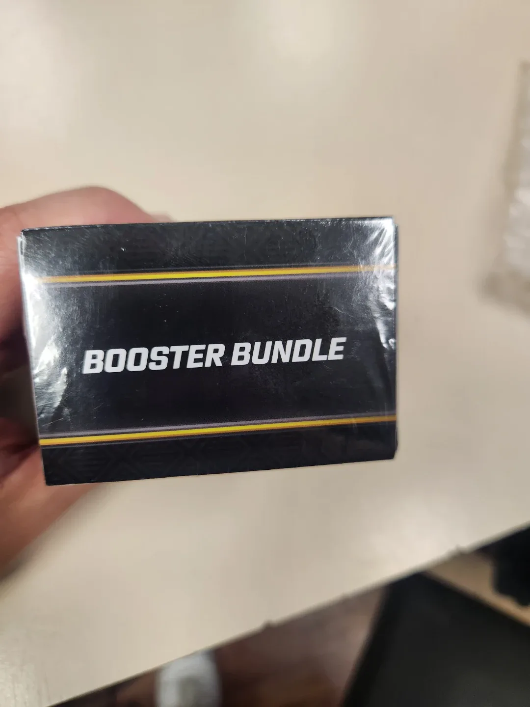 Pokemon TCG Mega Evolution Phantasmal Flames Booster Bundle image indicator(2)