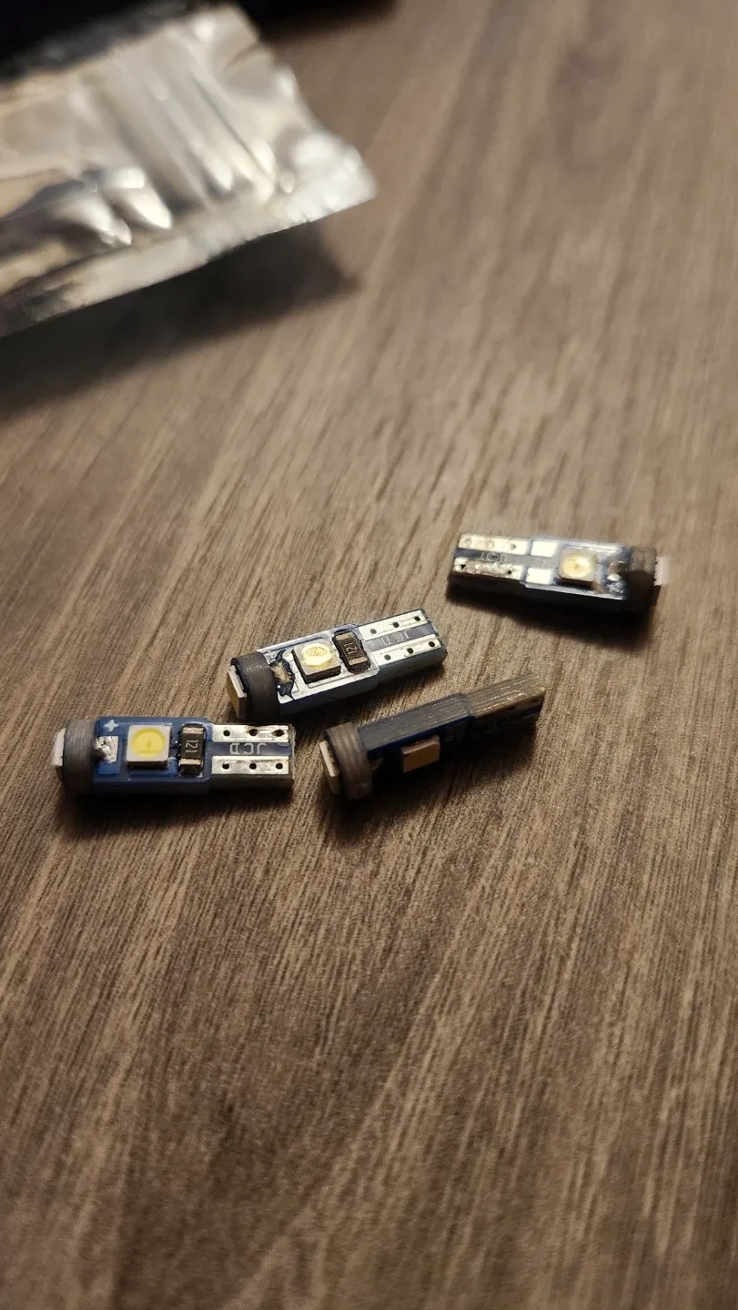 LED Car Light Bulbs image indicator(3)