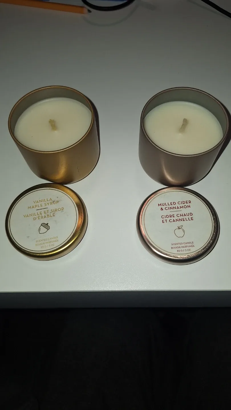 Scented Candles: Vanilla Maple Syrup & Mulled Cider image indicator(4)