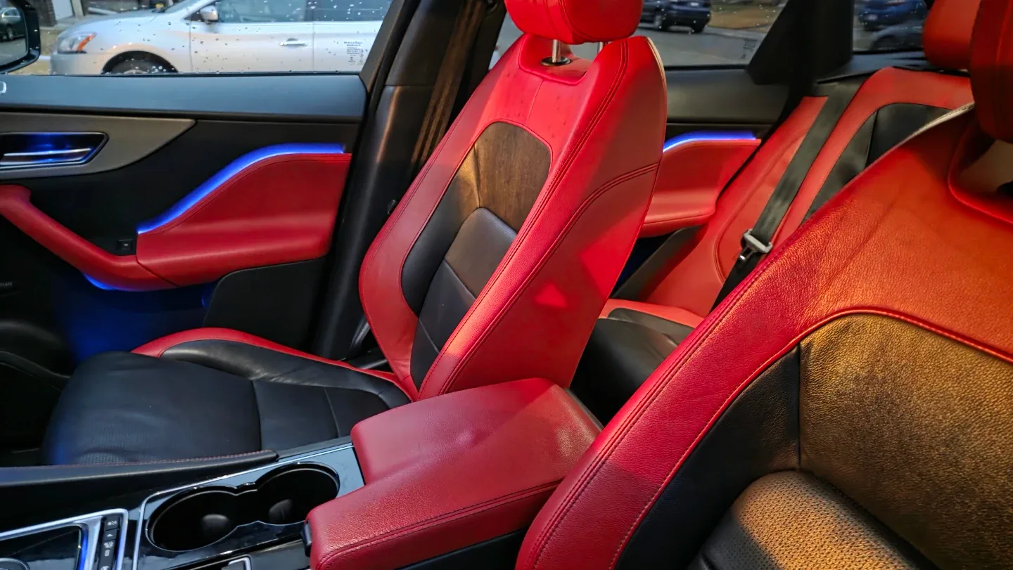 Jaguar F-PACE S image indicator(4)