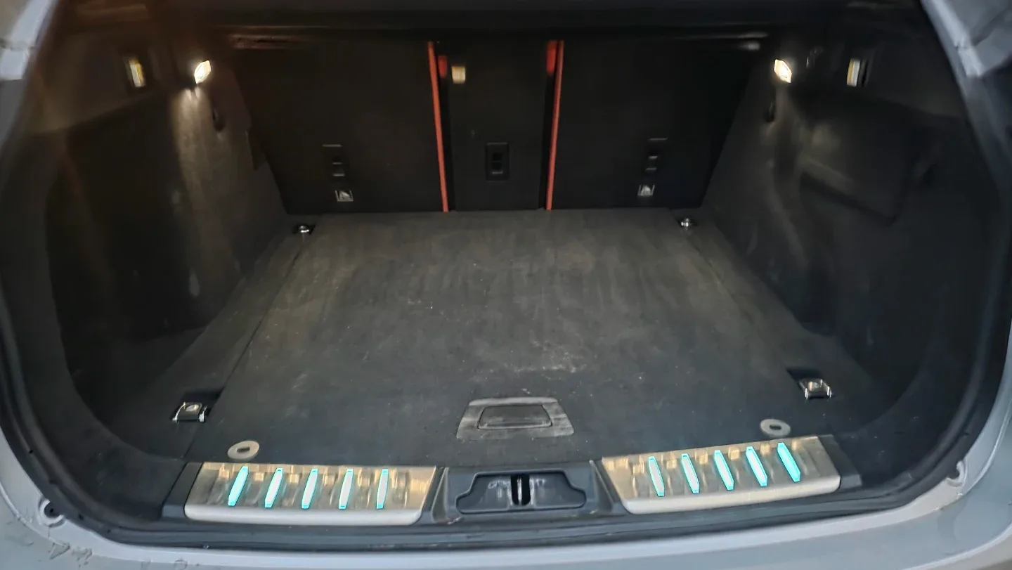 Jaguar F-PACE S image indicator(6)