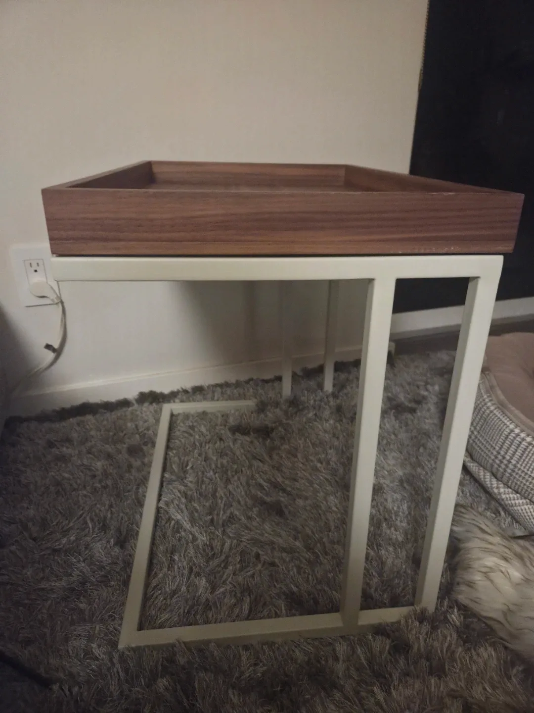 🥕Rove concept sienna side table. Walnut vaneer image indicator(2)