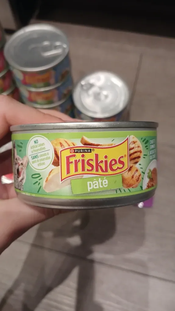 Assorted Cat Food image indicator(5)