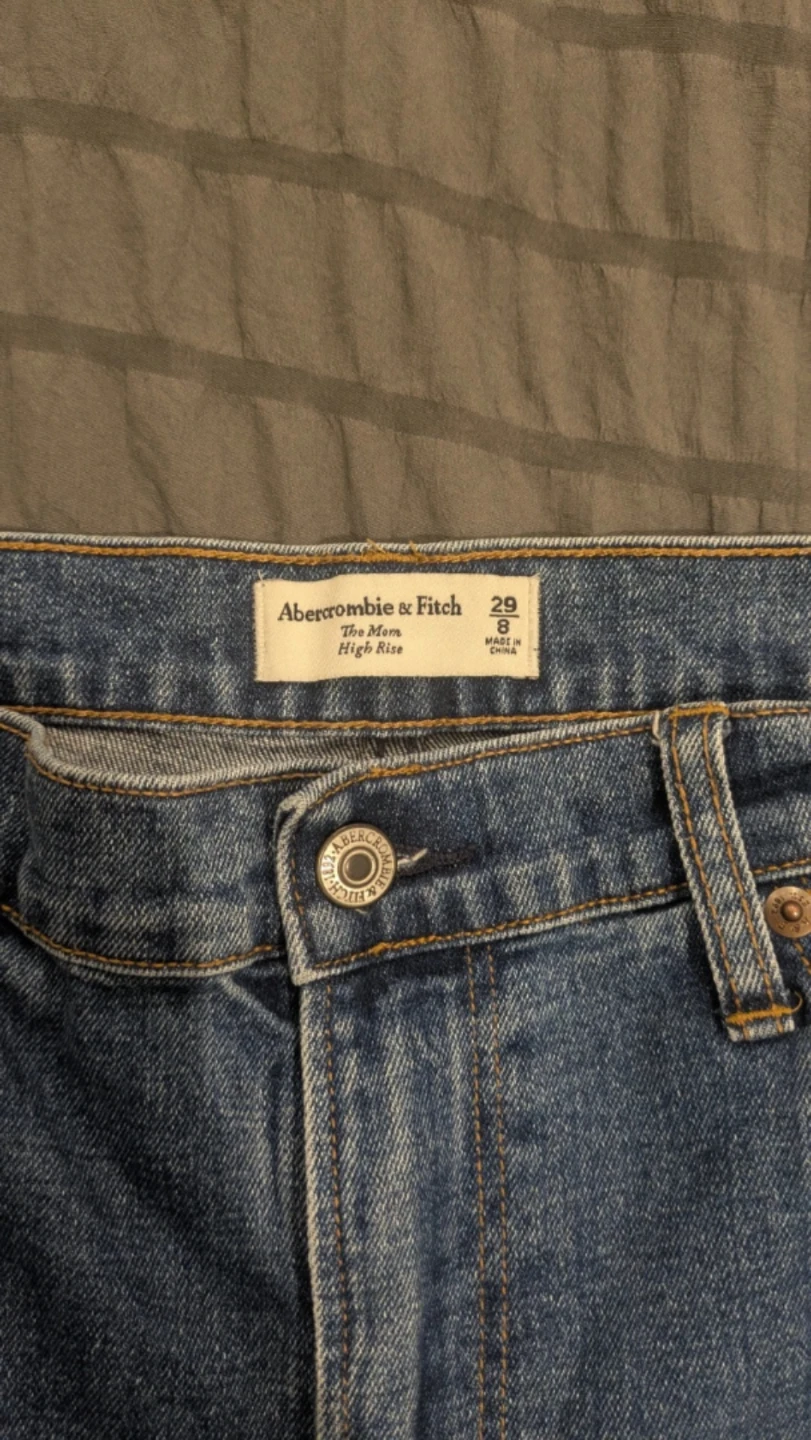 Abercrombie & Fitch 'The Mom' High Rise Jeans - Size 29 - photo 5