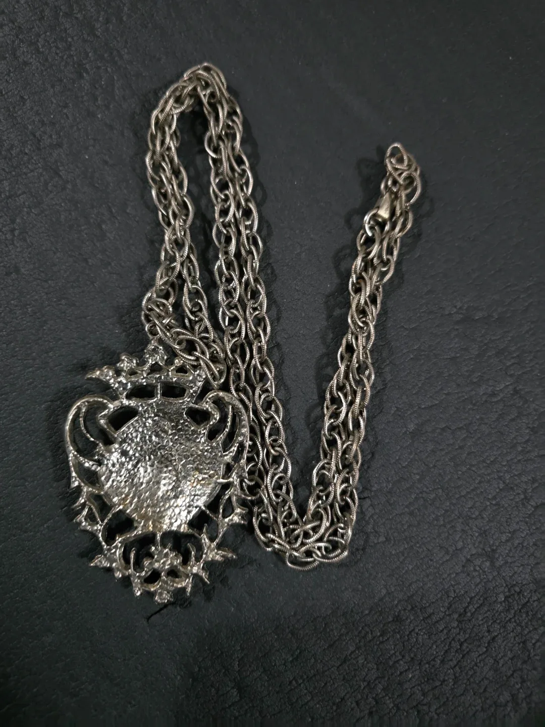 Vintage Coro Heraldic Coat of Arms Silver Tone Pendant Necklace image indicator(3)