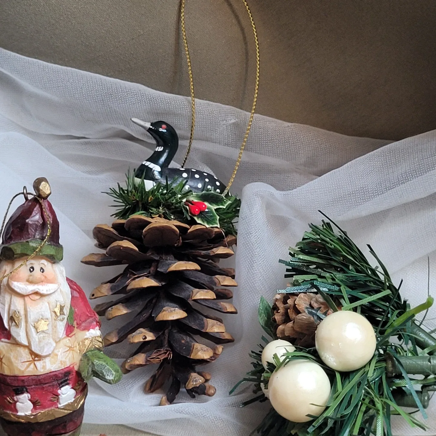 Mix Misc lot of 10 Holiday Christmas Ornaments Decoration image indicator(7)