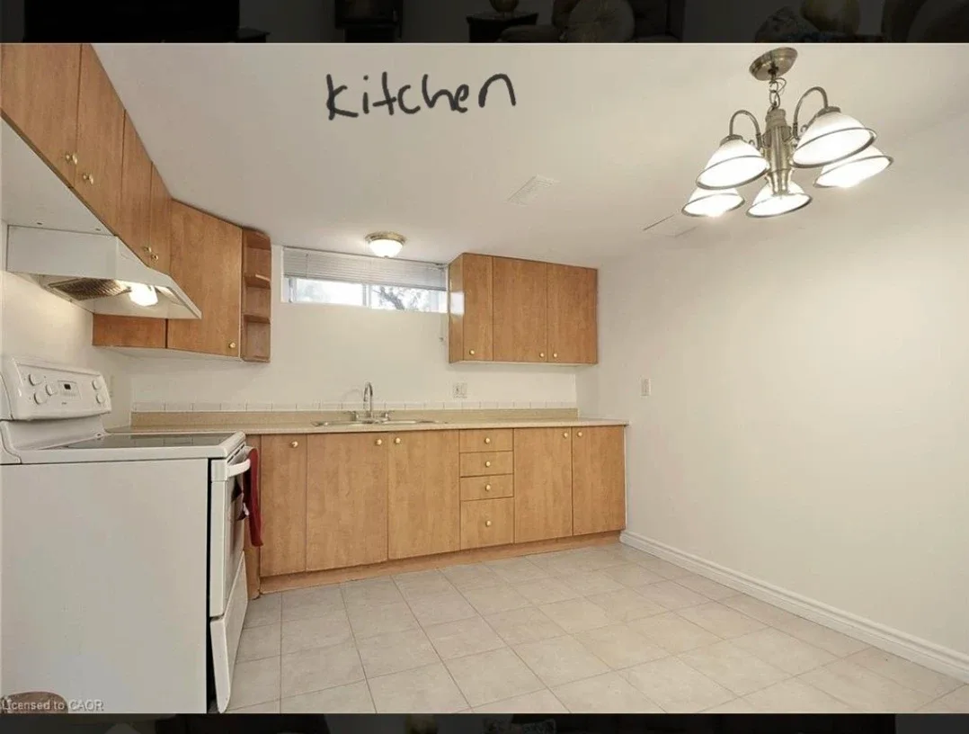 2BHK Basement for rent image indicator(8)