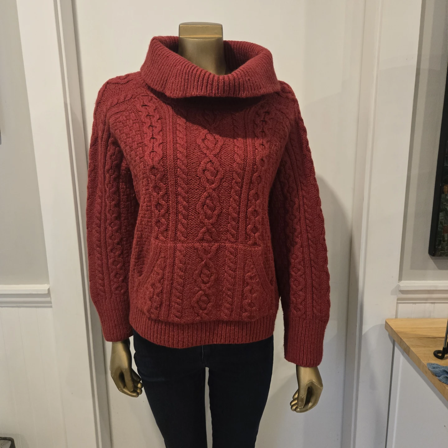 Carraig Donn Red Merino Wool Sweater Women’s Medium