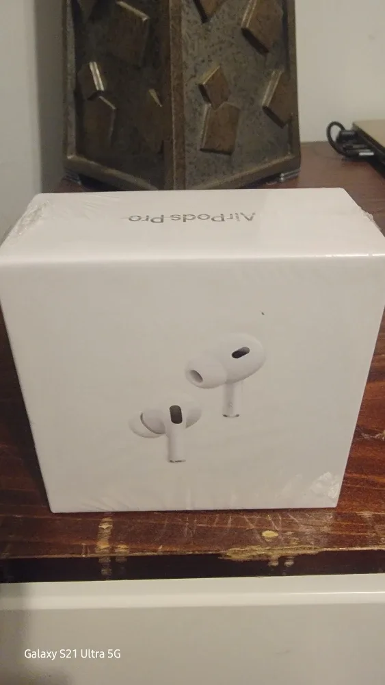 New Apple AirPods Pro (2nd generation) image indicator(6)