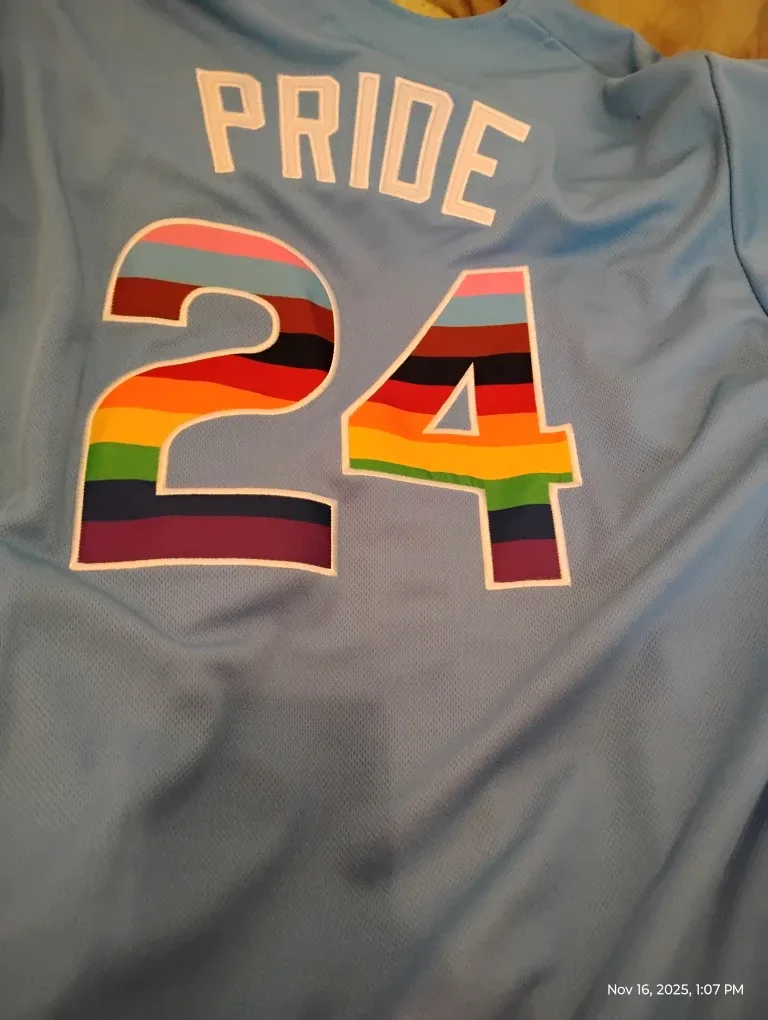 Chicago Cubs Pride Jersey image indicator(2)