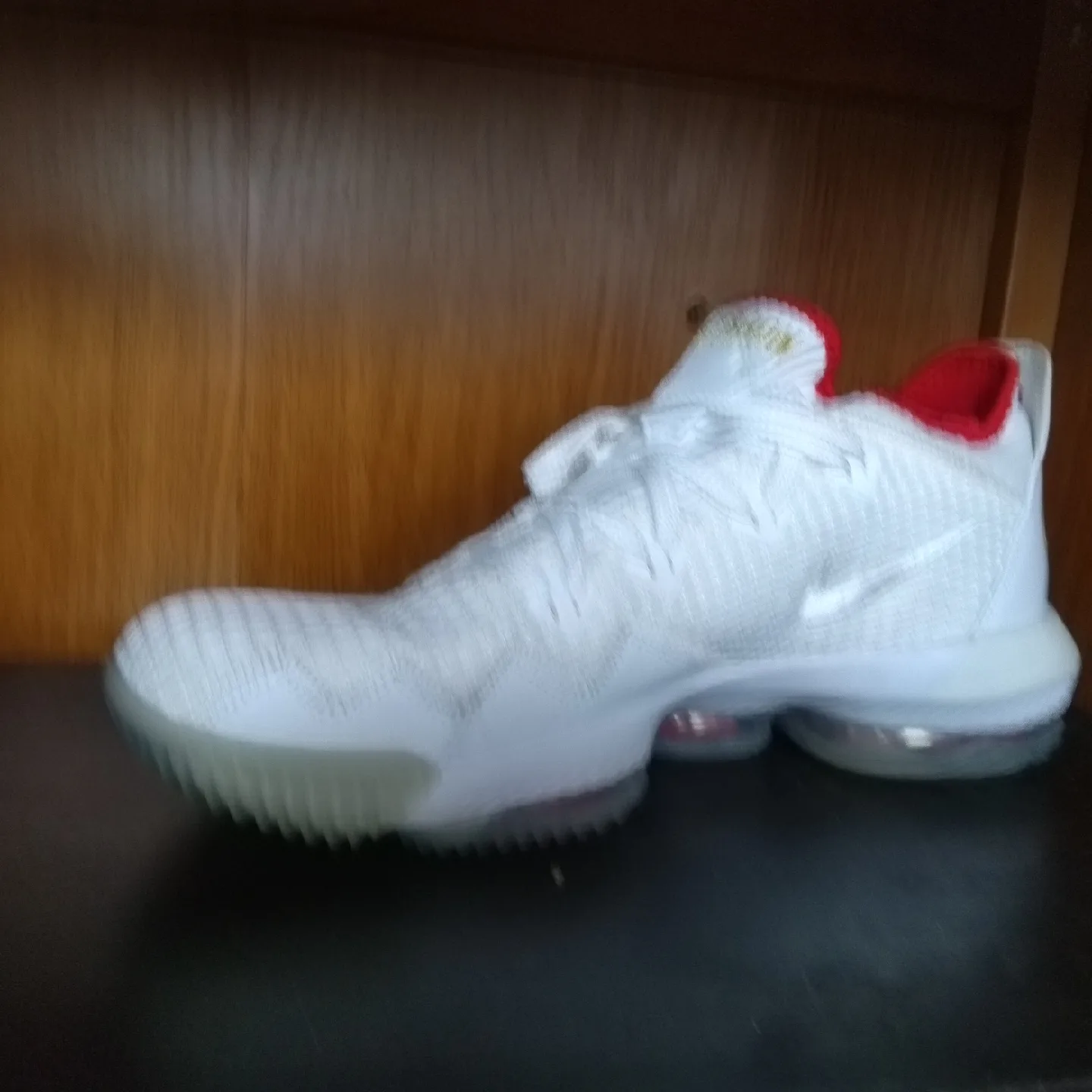 jordans like new size 10.5