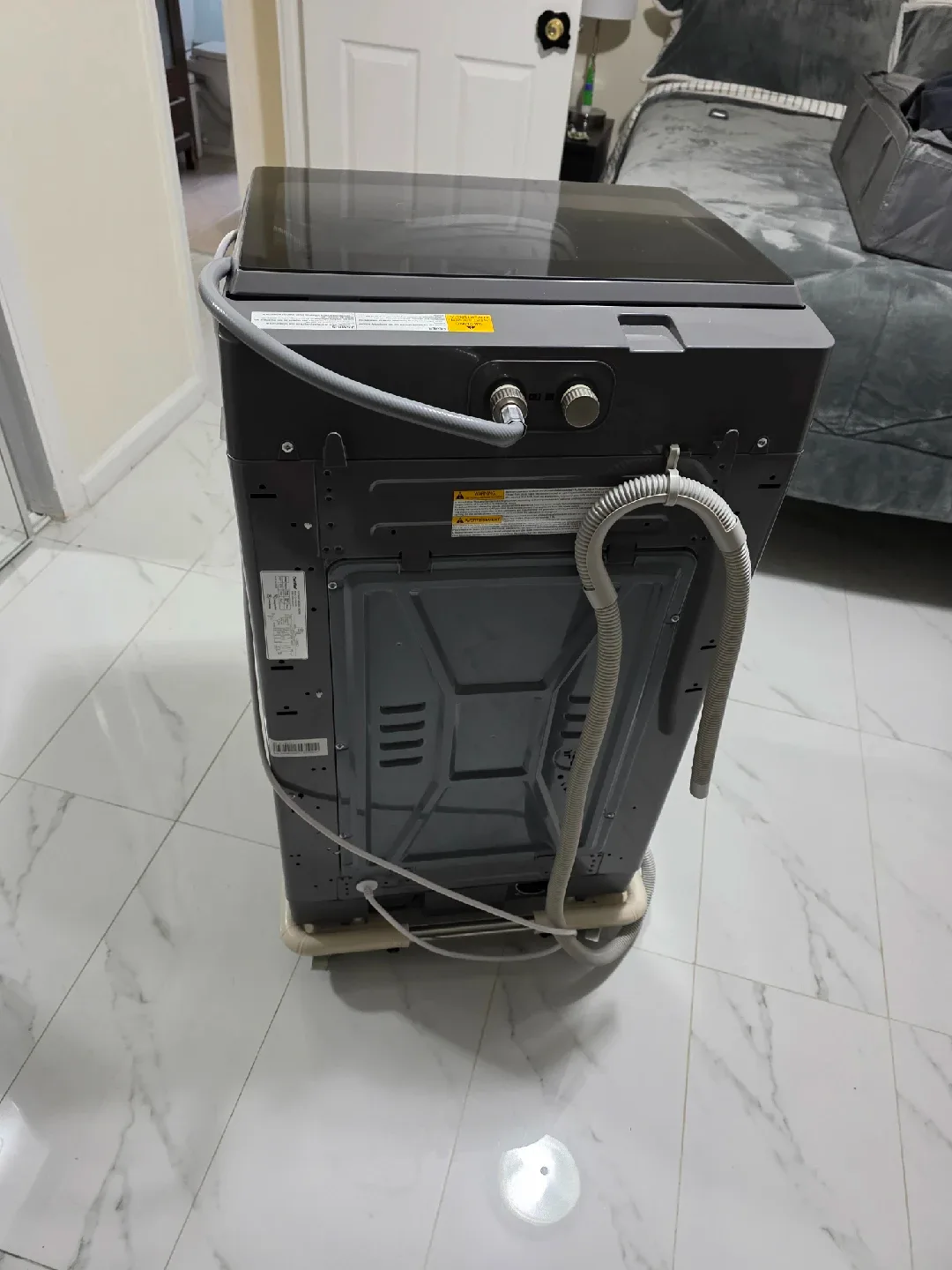 Comfee Portable Washer - Like New! image indicator(2)