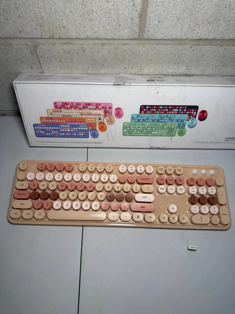 Lomiluskr 2.4G Full-Size Wireless Keyboard and Mouse (Milk Tea) image indicator(5)