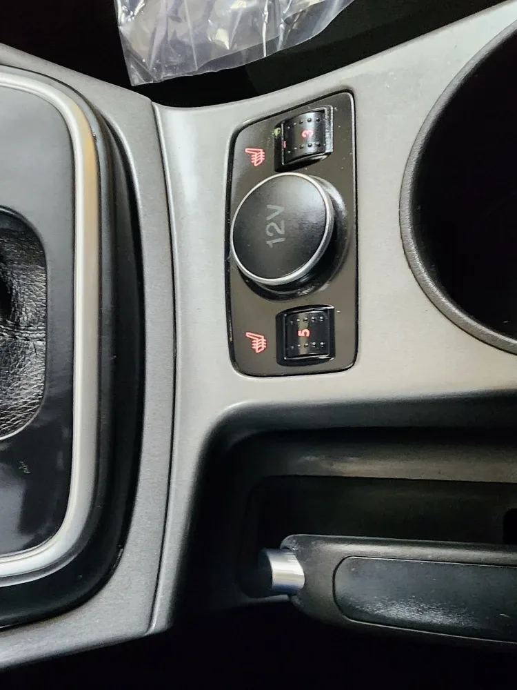 2014 Ford Escape 4x4 image indicator(6)
