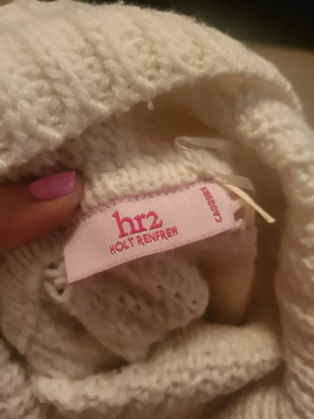 Holt Renfrew hr2 Cream Knit Sweater image indicator(2)