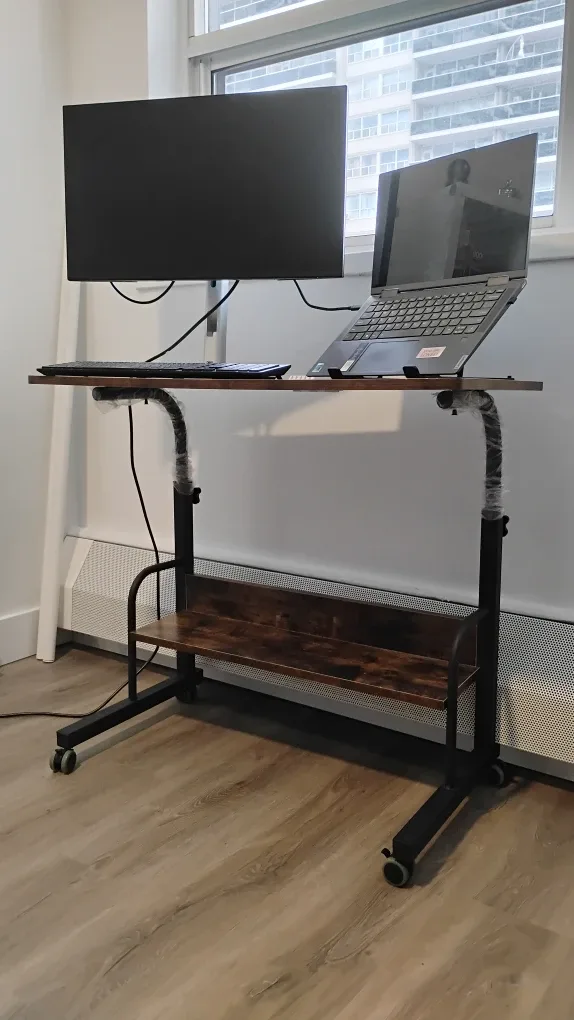 Rolling Adjustable Height Desk