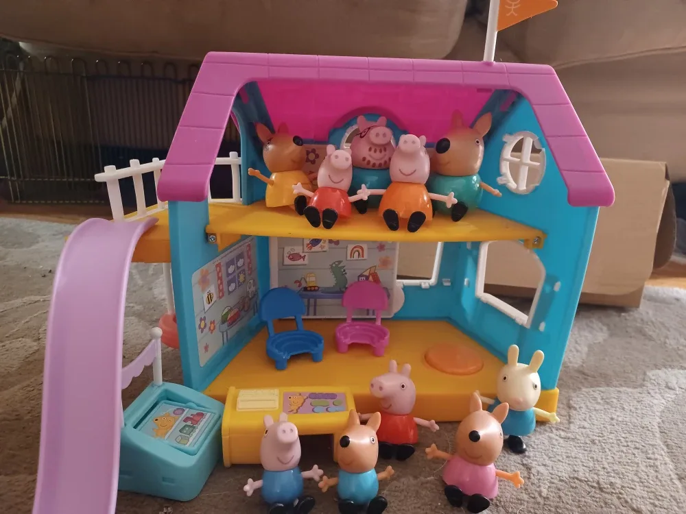 Peppa Pig Campervan & House Playset