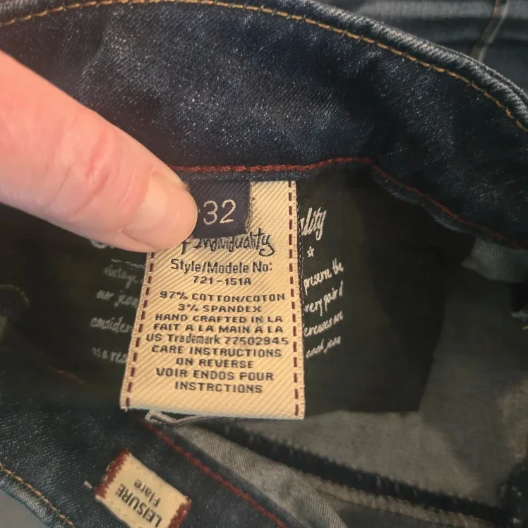 Cult of Individuality Leisure Flare Jeans - Size 32 image indicator(4)