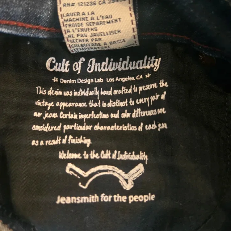 Cult of Individuality Leisure Flare Jeans - Size 32 image indicator(8)