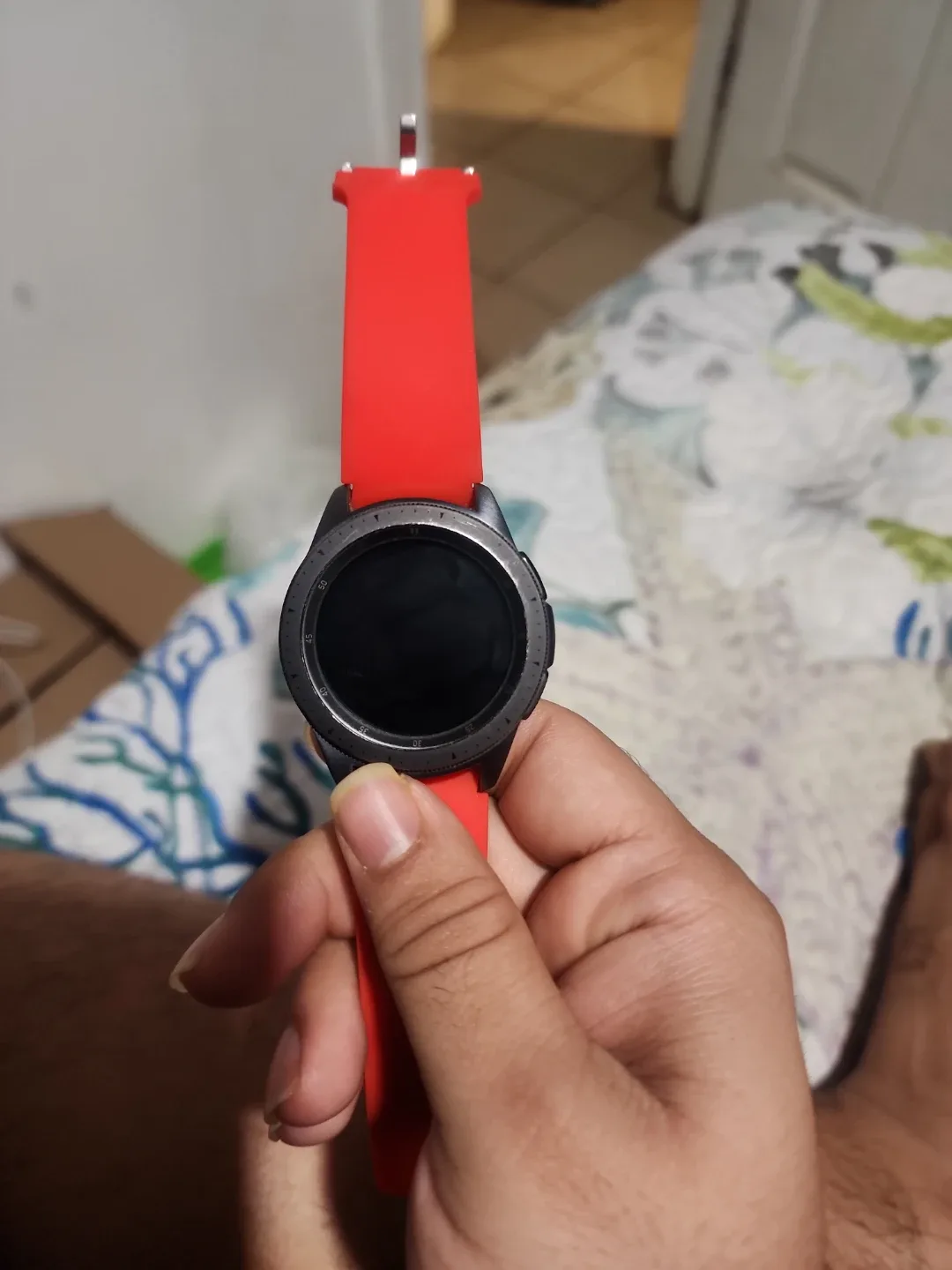 Samsung Galaxy Watch  - Red Band