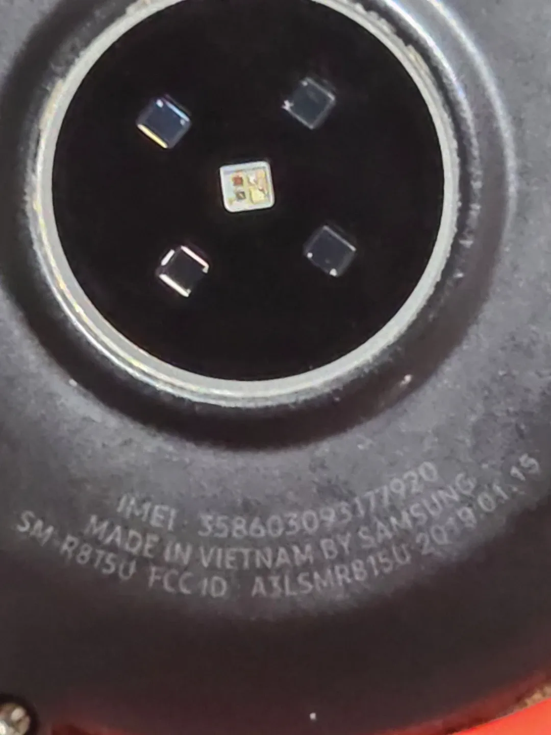 Samsung Galaxy Watch  - Red Band image indicator(2)