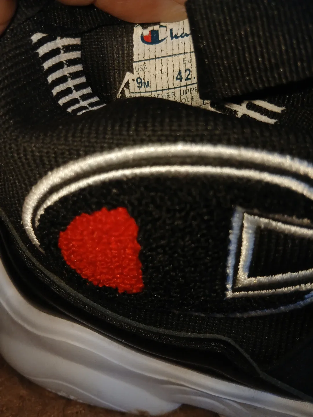 Champion Black & White Shoes - Size 9M image indicator(5)