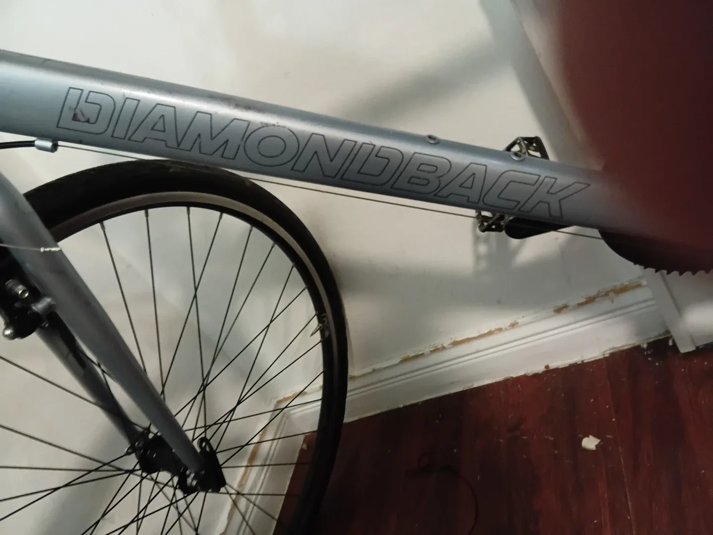 Diamondback Hybrid Bike image indicator(2)