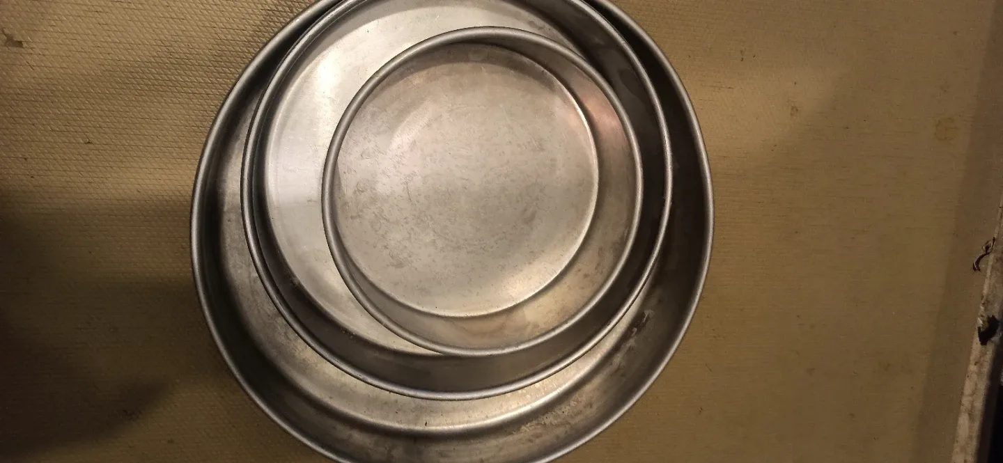 Crown Cookware Baking Pans Set image indicator(3)