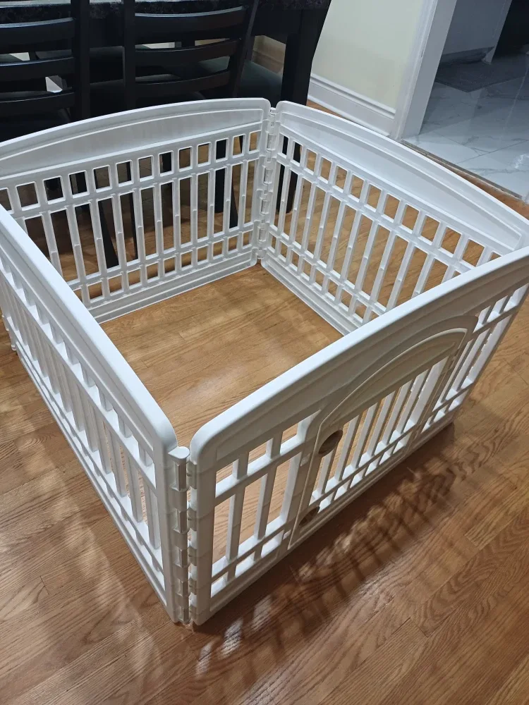 White Foldable Dog Playpen- Brand new
