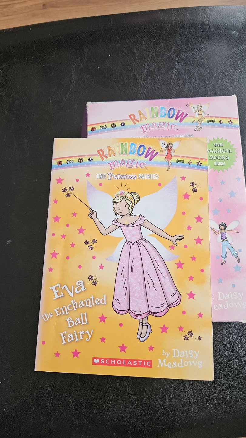 Rainbow Magic: The Princess Fairies Boxed Set - photo 3