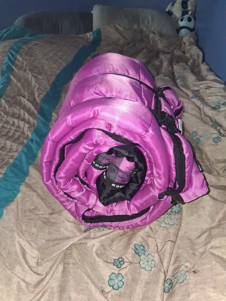 Kodiak Kids Sleeping Bag - Pink