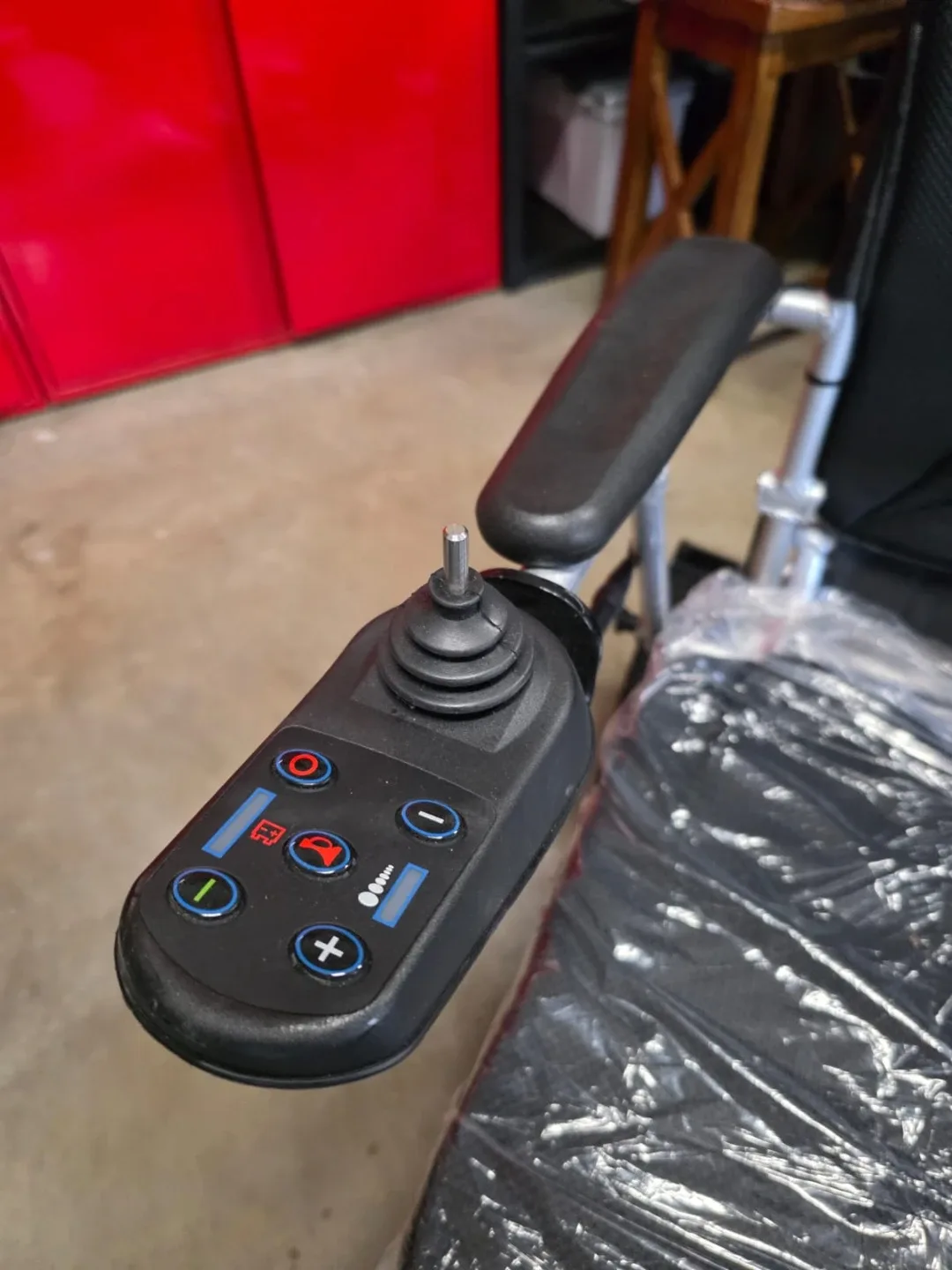 Travel Buggy Foldable Electric Wheelchair image indicator(4)