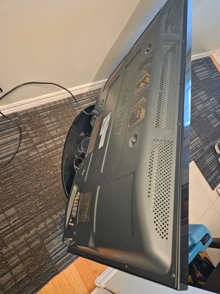 42" Samsung TV image indicator(5)