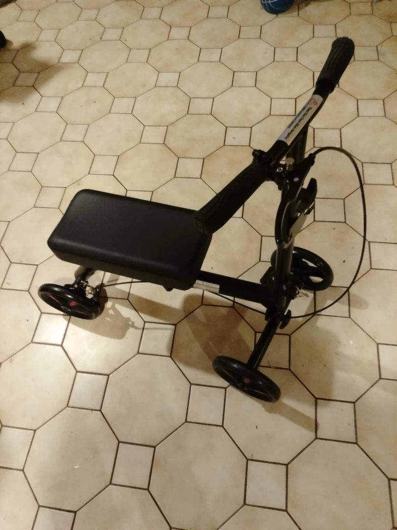 Knee Walker Scooter - photo 2