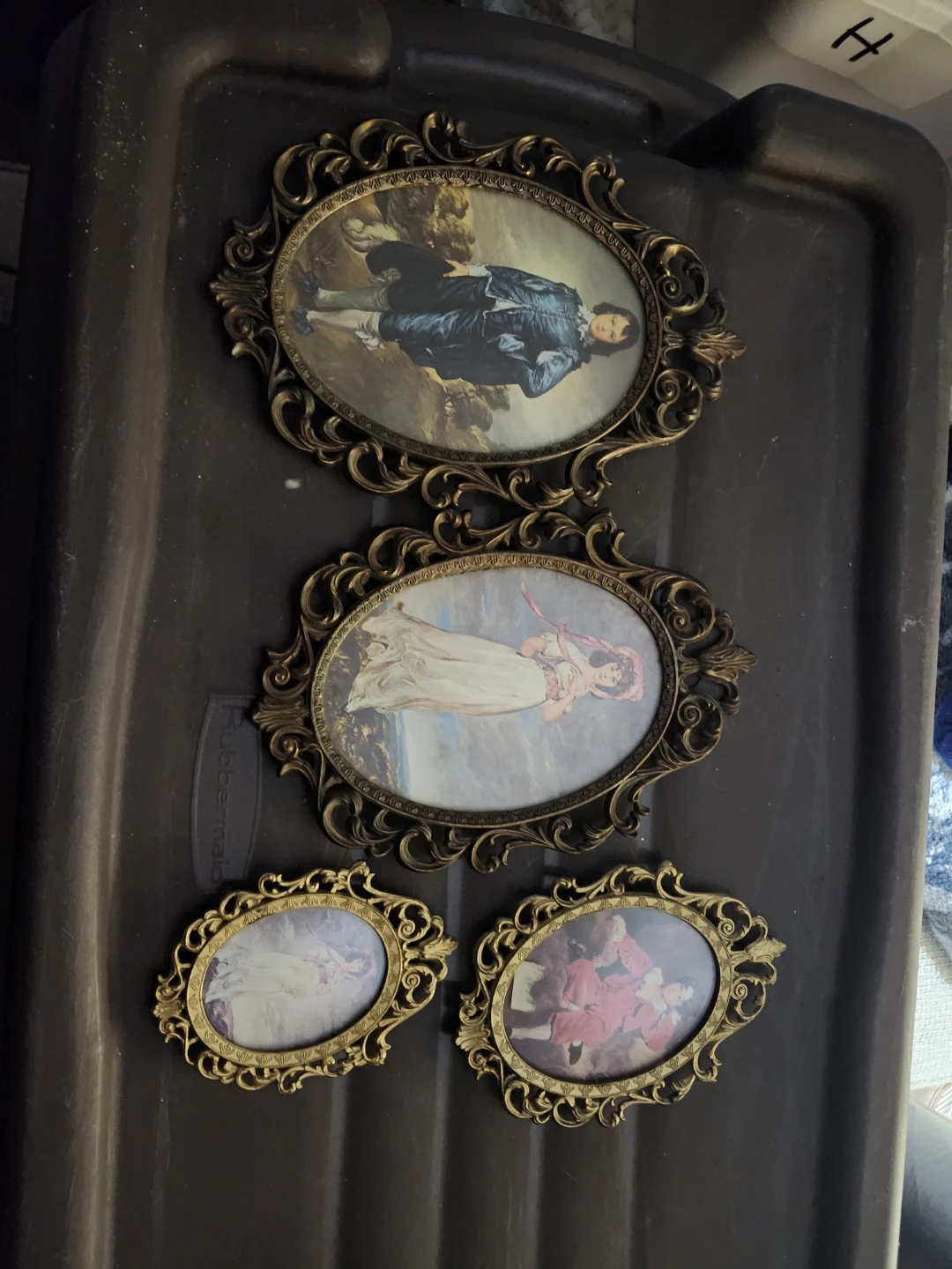Vintage Style Framed Wall Art Set